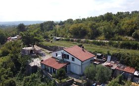 Apartments Pomjan Pogled Na Gore